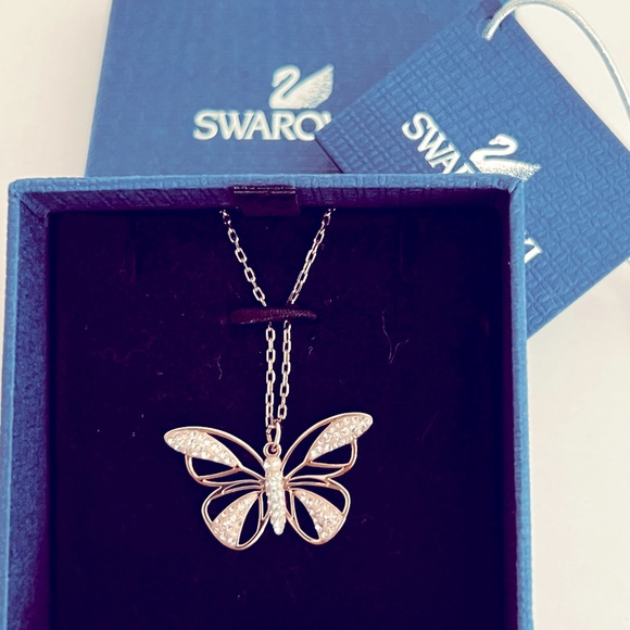 Swarovski Gold Tone White & Pink Crystals Butterfly Necklace - Picture 7 of 8